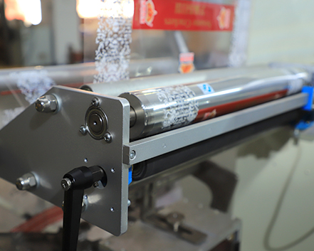 全自動(dòng)食品包裝流水線 全自動(dòng)食品包裝流水線